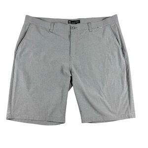 Travis Mathew Shorts Men's 40 Gray Preppy Flat Front Golf Quick Dry Golf Sports